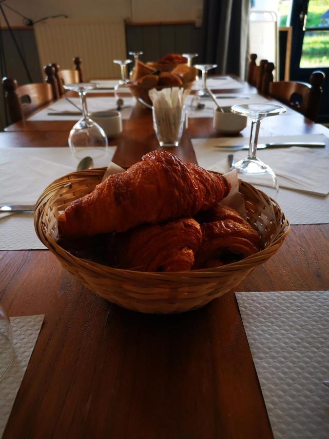 Les Chambres Du Bistro Du Canal Pleyben المظهر الخارجي الصورة