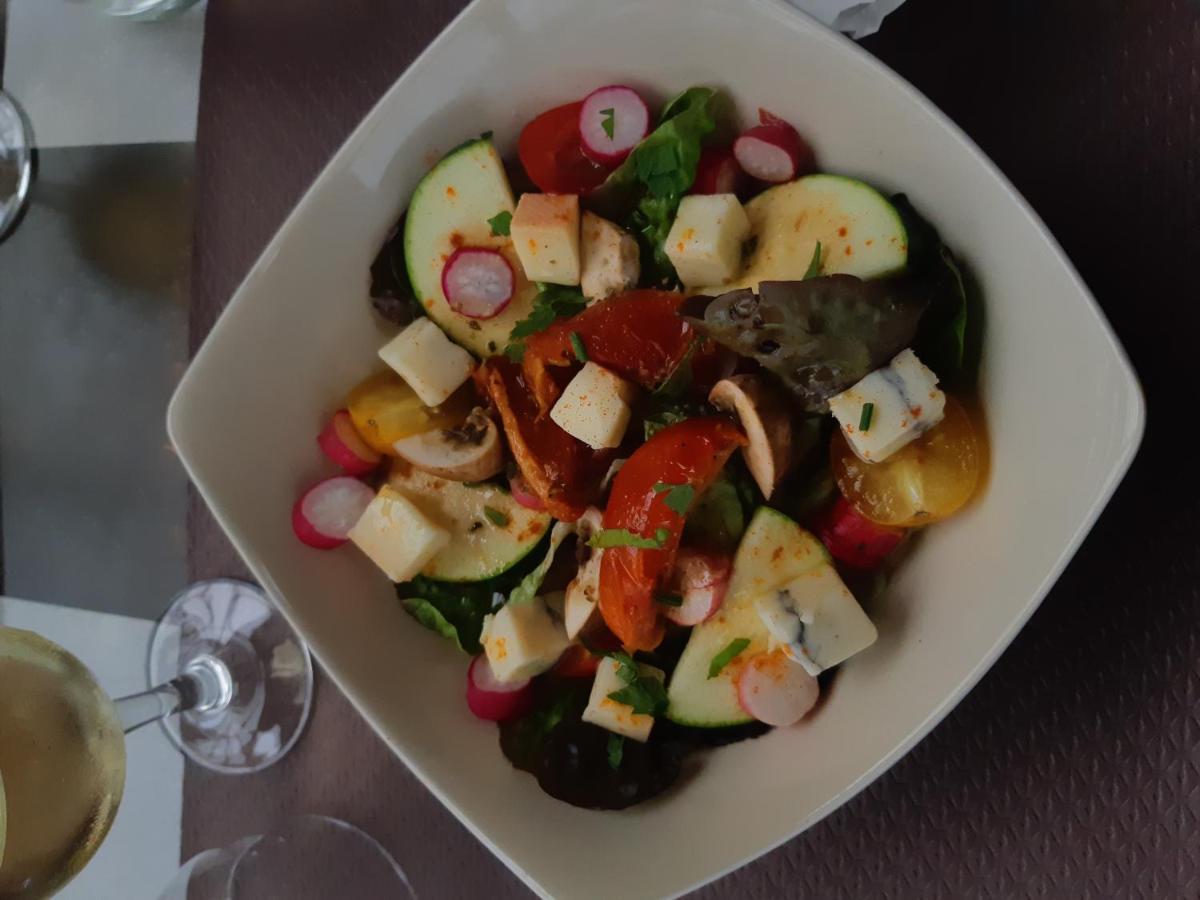 Les Chambres Du Bistro Du Canal Pleyben المظهر الخارجي الصورة